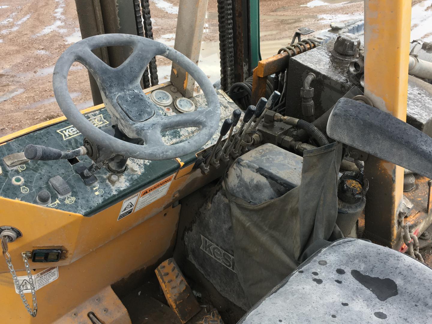 ./imagenes/INVOICE/2019/16220/MONTACARGAS KESMAC (18).JPG